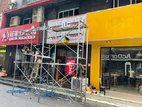 冷水江制作广告招牌如何避免它发黄？